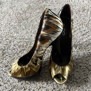 Aldo Peeped Toe Heels Size 8